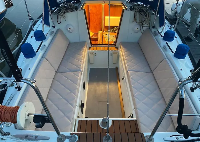 Bådhotel Charming Sailboat *