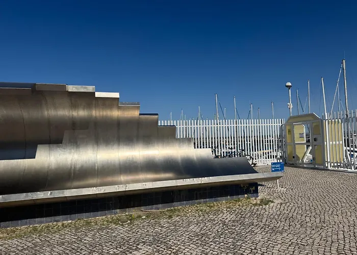 Charming Sailboat Bådhotel *